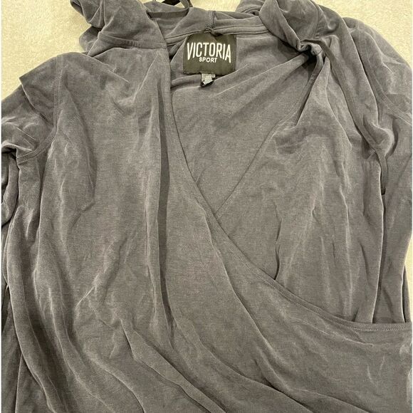 Victoria Secret Sport Hooded Long Sleeves Wrap Style Top.Size M - Picture 10 of 15